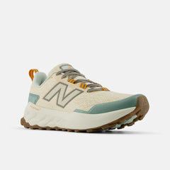 New Balance Women's Fresh Foam X Garoé v2 Calcium with Dark Juniper